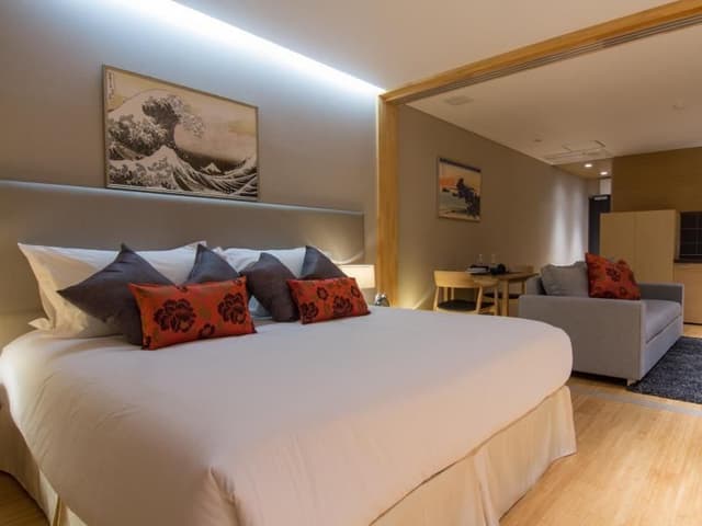 1 Bedroom Apartment