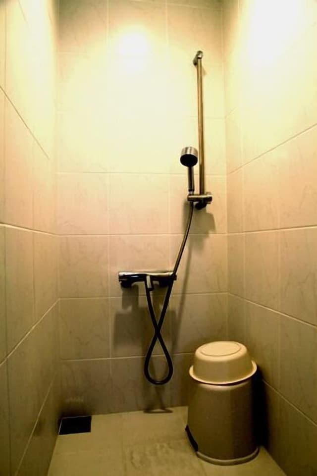 Deluxe Suite, 3 Bedrooms, Non Smoking (3rd Floor, For 1 - 6 People)
