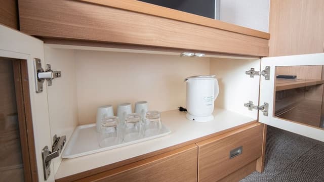 Superior Double Room, 1 Queen Bed, Non Smoking (Castle View)