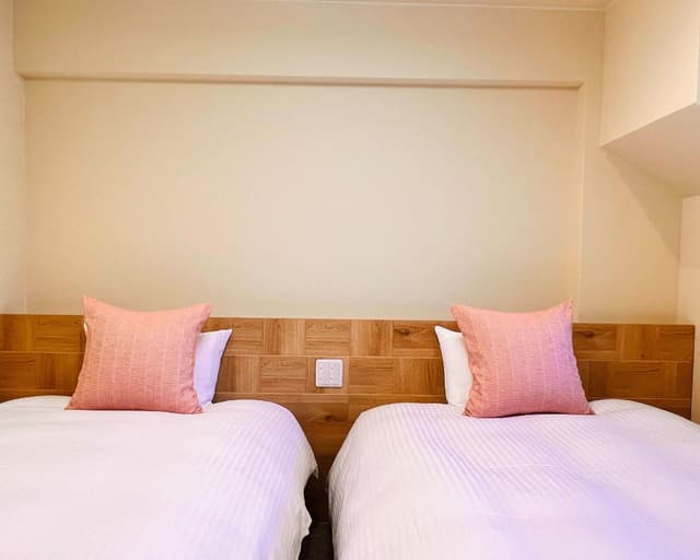 Economy Twin Room - Non-Smoking