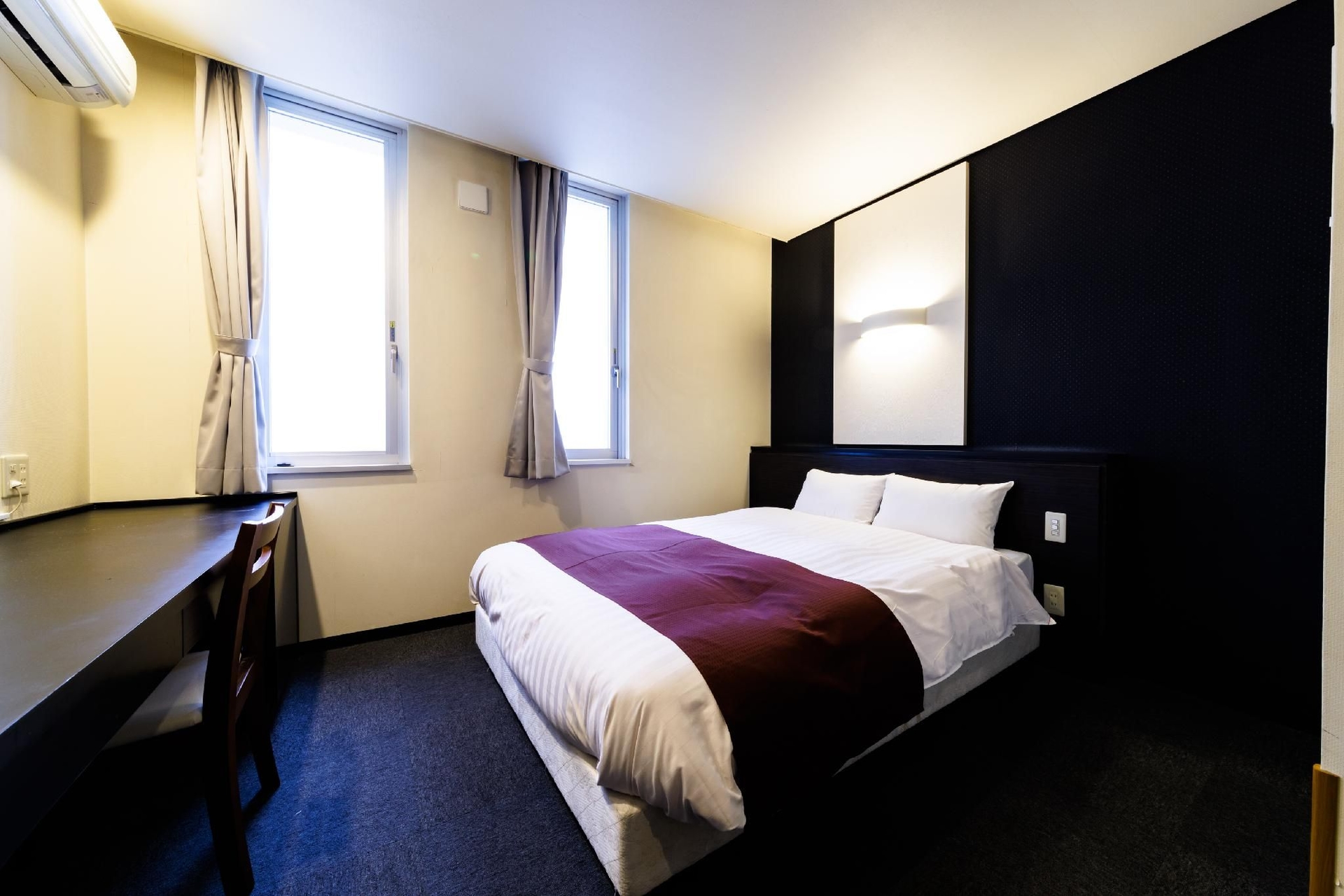 กร็องดูซ ฮิเมจิ (Hotel Fosse Himeji)1
