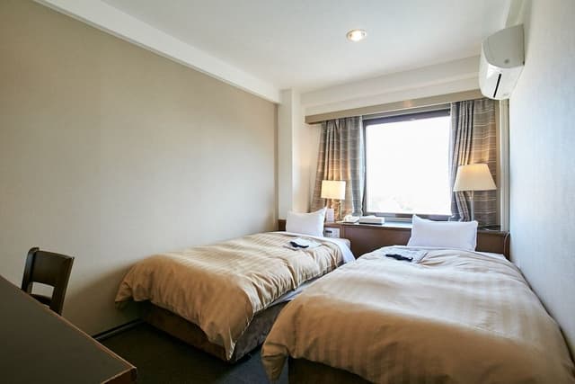 Economy Twin Room, Non Smoking