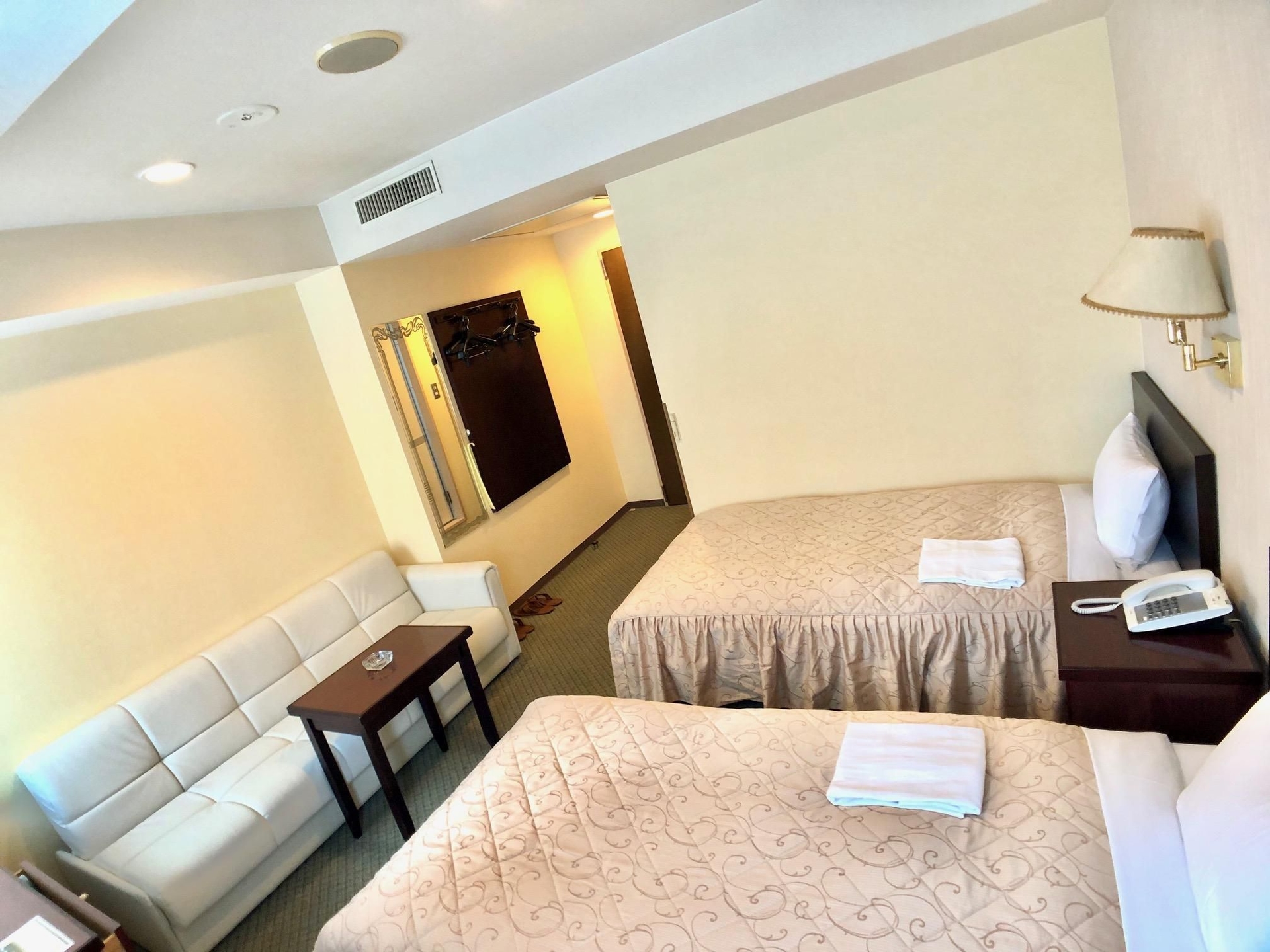 โรงแรม โช ซัปโปโร (Hotel Sho Sapporo)1