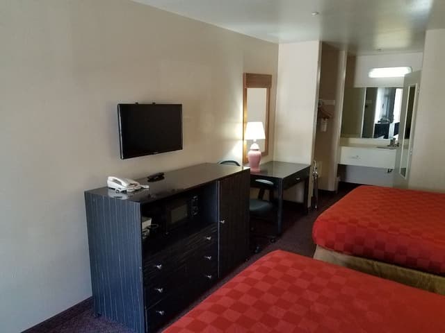Standard Room, 2 Queen Beds