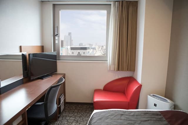 Superior Semi Double, City View, Non-Smoking (1 Small Double Bed)