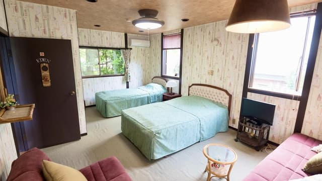 Triple Room with Shared Bathroom