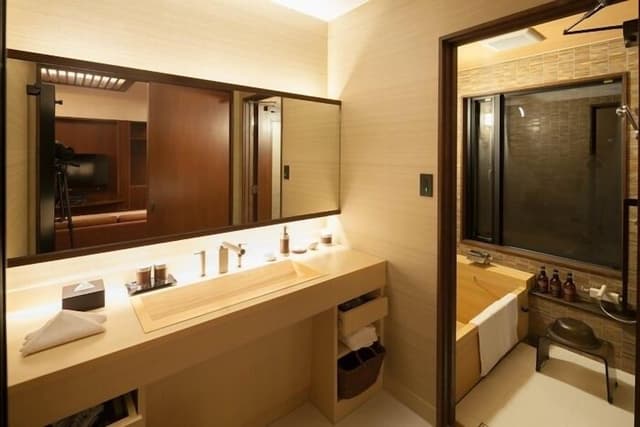 Gardenview Twin - Senka