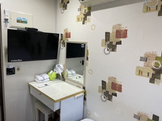 Economy Double Room