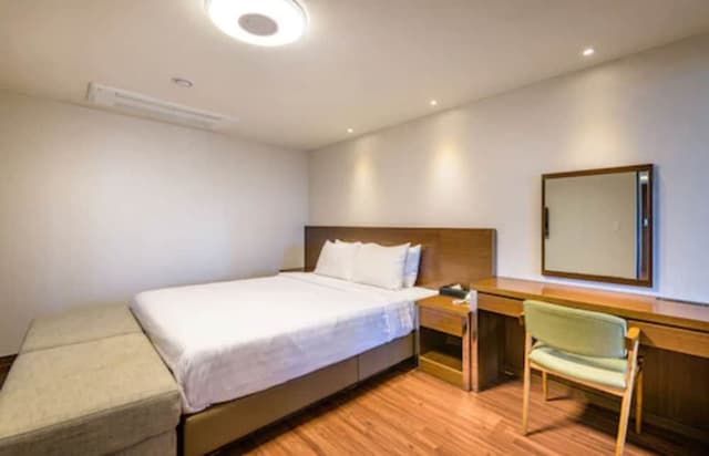 Spa Suite , 2 Bedrooms, Ocean View (Breakfast for 4 included)