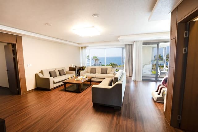 Spa Suite , 2 Bedrooms, Ocean View (Breakfast for 4 included)