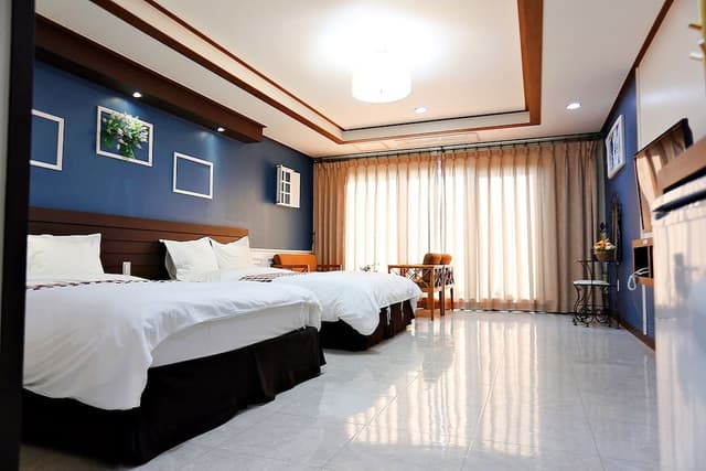 Standard Twin Room, Kitchenette