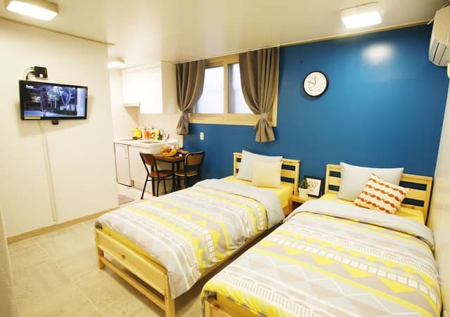 Standard Twin Room, Non Smoking, Private Bathroom