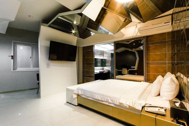 Premium Double Room