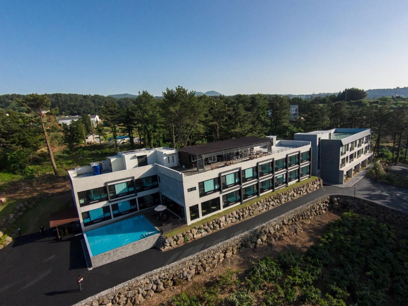 Nine Spavill Resort4
