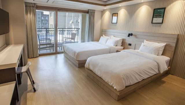 Twin Room