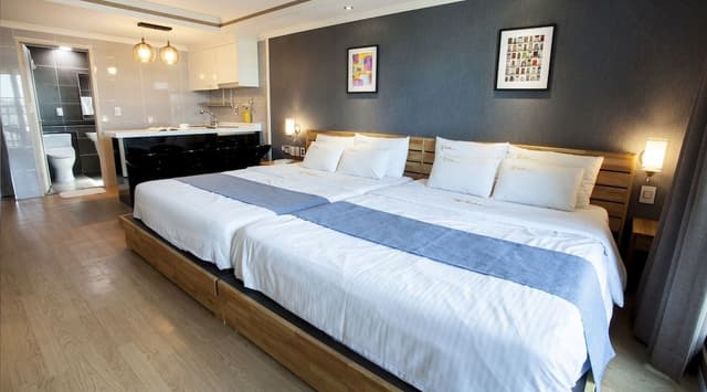 Suite Twin Room