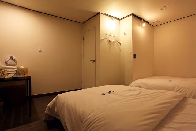Twin Room