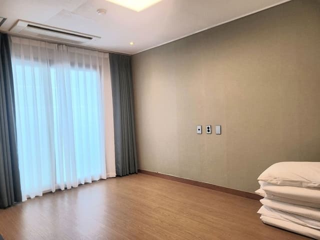 Room (Ondol)