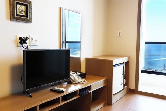 Room (Ondol)