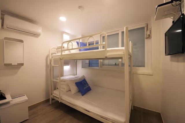 Bunk Twin Room