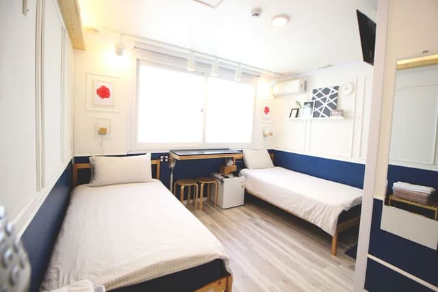 Standard Twin Room, 2 Twin Beds, Non Smoking (non-Korean nationals only)