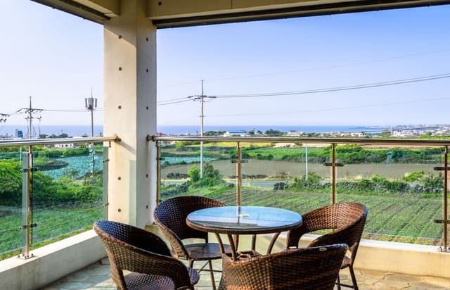 Villa, 4 Bedrooms, Private Pool (90PY JinJil)