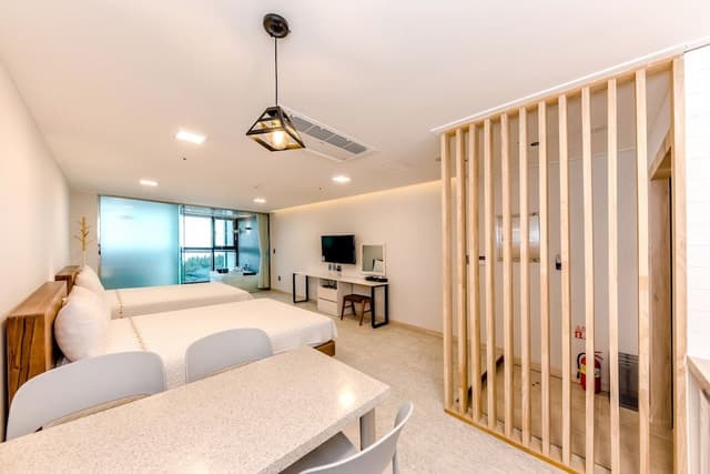Executive Twin Room, 2 Queen Beds, Non Smoking, Ocean View