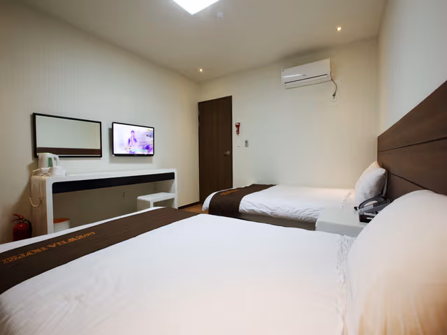 Double Room