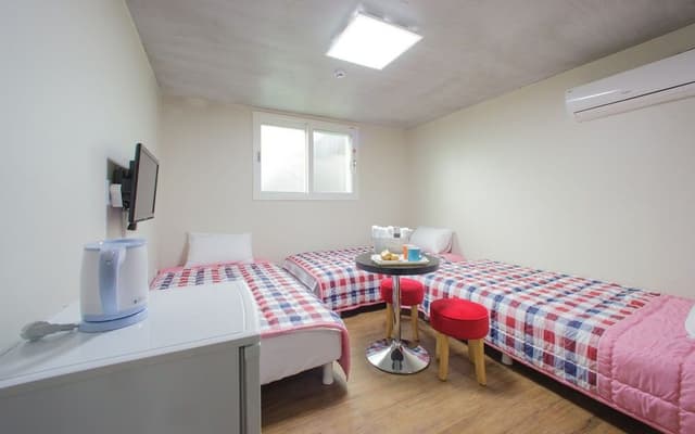 Triple Room