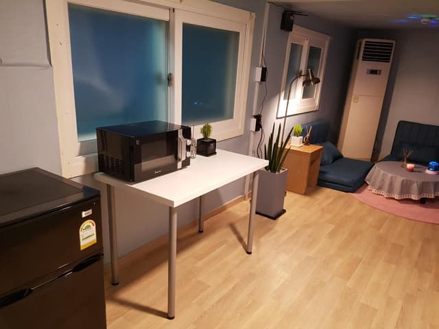 Party room - Open special price (excluding barbecue and charcoal, USB or laptop, etc. when using be