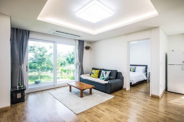 3 Bed room