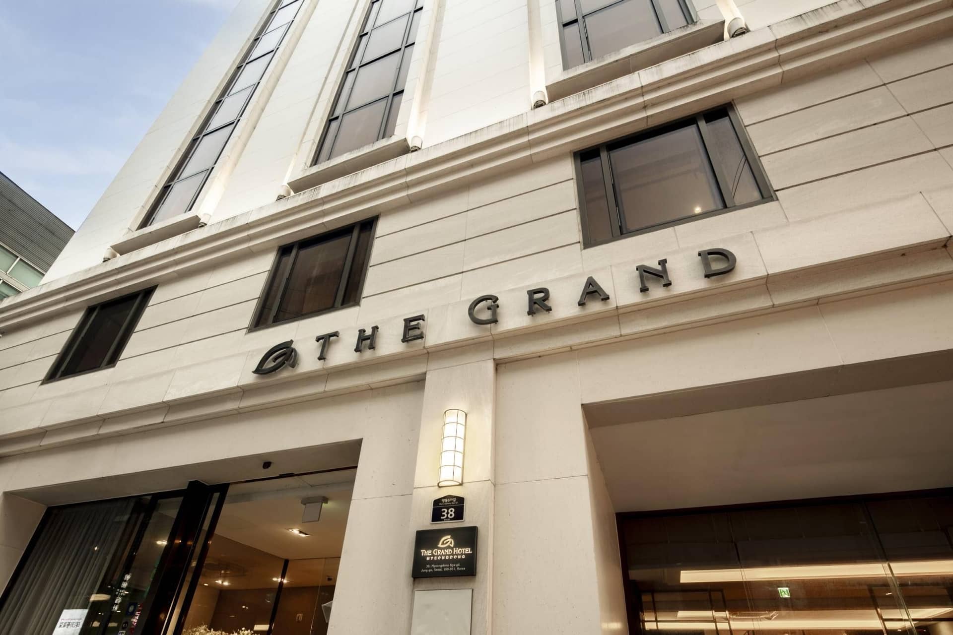 The Grand Hotel Myeongdong The Grand Hotel Myeongdong