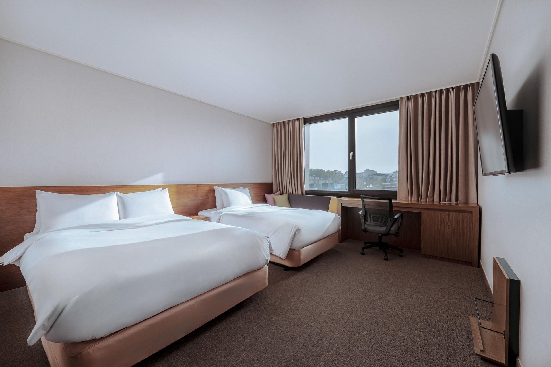 จอนจู ยงฮวา โฮเต็ล (Jeonju Yeonghwa Hotel)1