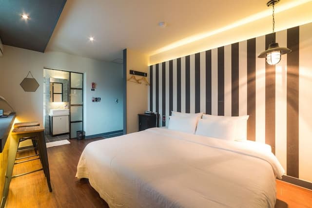 Royal Deluxe Room