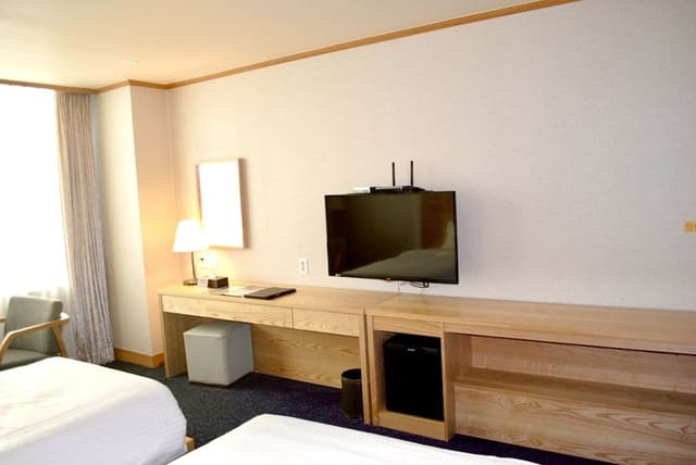 Family Twin Room