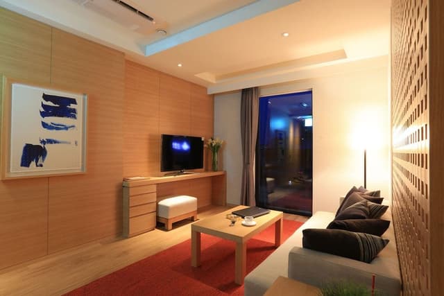 Suite (Spa )