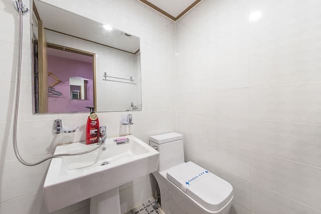 Small Twin Room