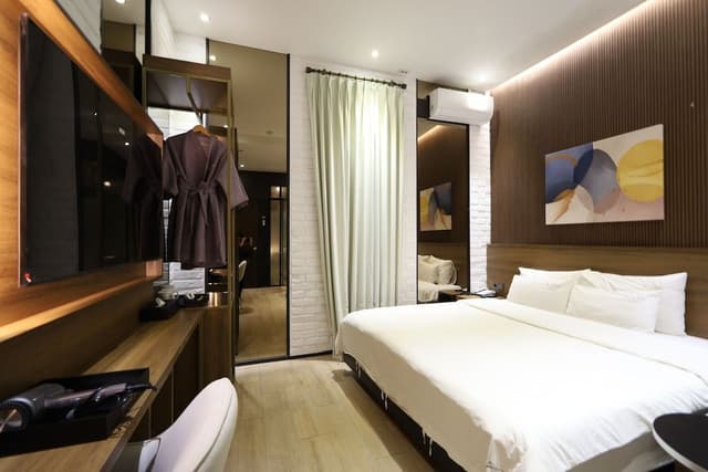 Standard Double Room (Interior Design of a Room is Randomly)