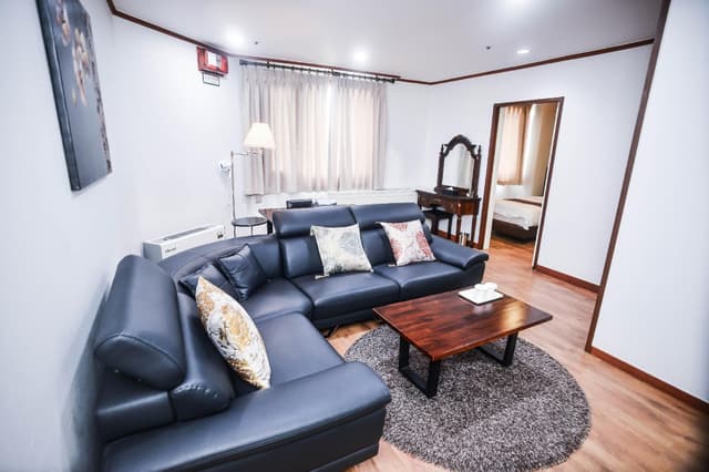 Royal Suite