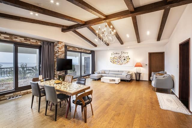 Rooftop Suite