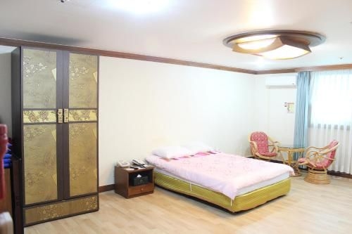 โฮเทล กู้ดมอร์นิ่ง (Hotel Good Morning)4
