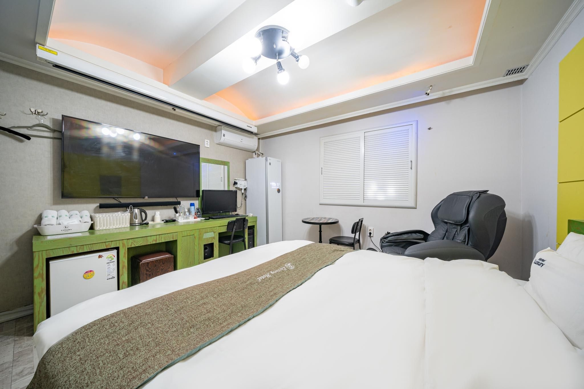 ลักซัวรี โมเต็ล แทจอน (Luxury Motel Daejeon)1
