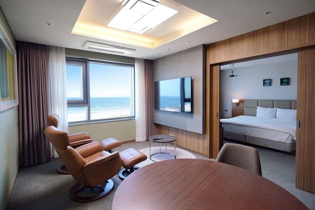 Club Suite, 1 Bedroom, Ocean View