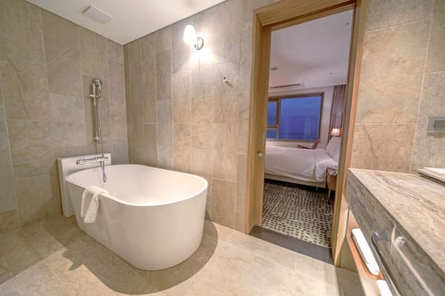 Club Suite, 1 Bedroom, Ocean View