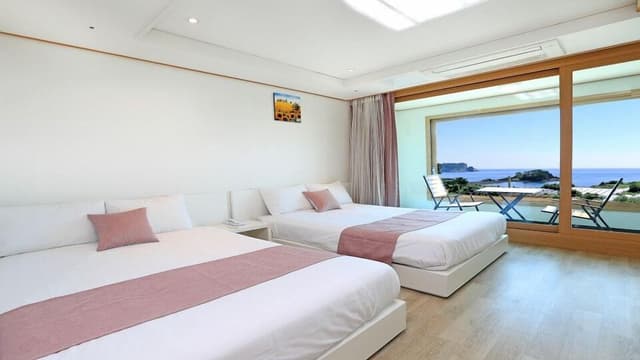 Family Twin Room, Ocean View