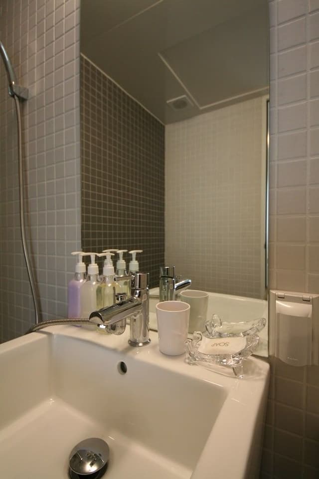 Triple Room (Non-Korean Nationals Only)