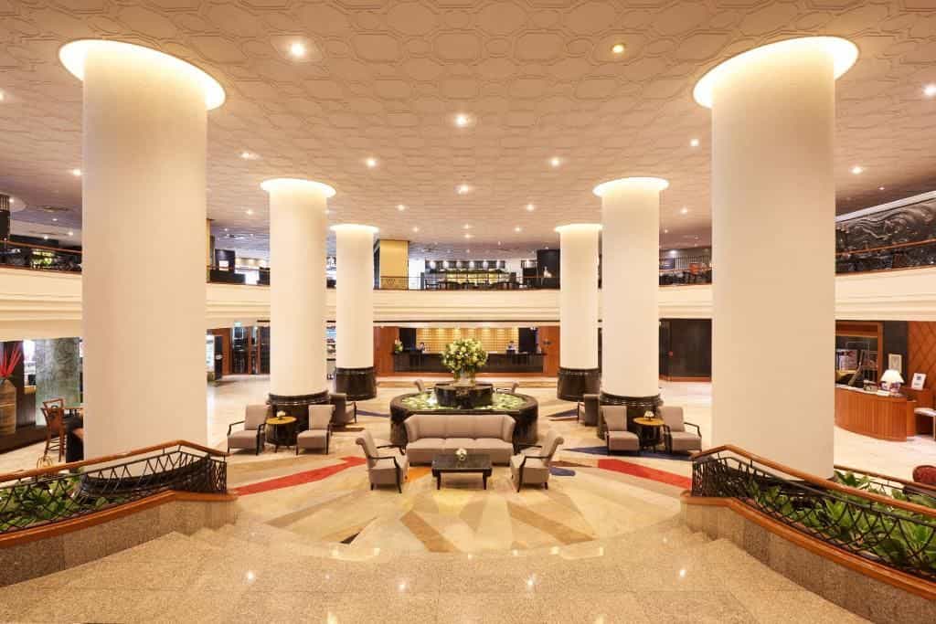 โรงแรม นารายณ์ โรงแรม นารายณ์