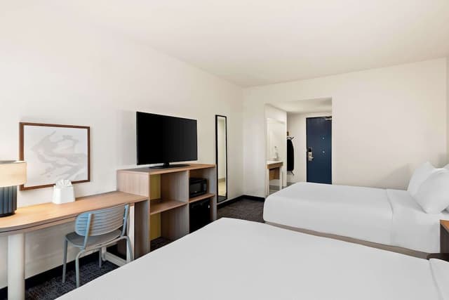 Room, 2 Queen Beds