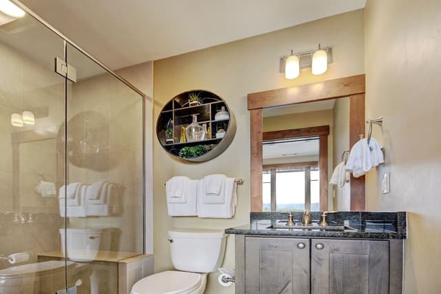 Condo, 3 Bedrooms