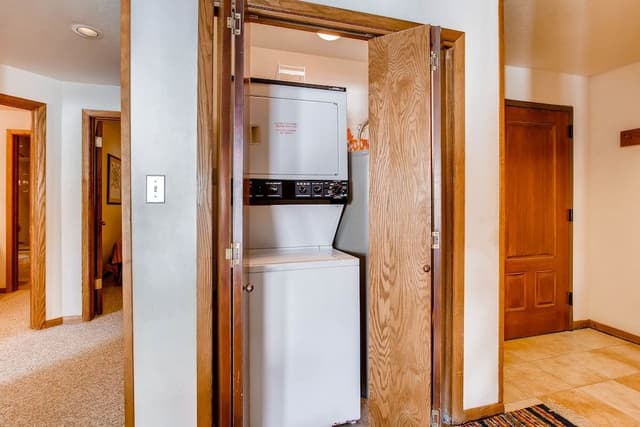 Room, 2 Bedrooms (Plaza, 2 Bath 3 Peak)